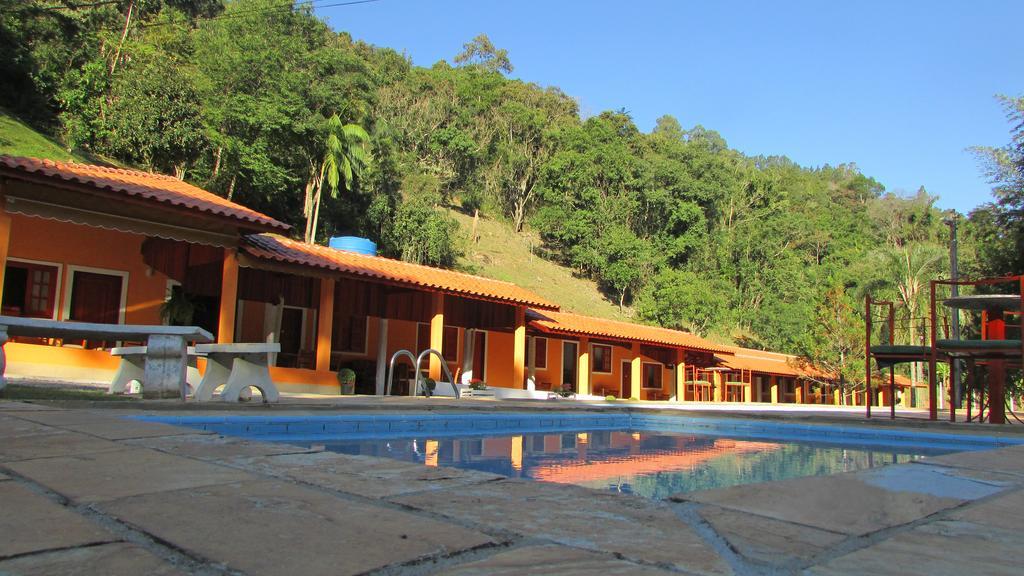 Pousada Sitio Do Sossego Monte Alegre do Sul Exterior photo
